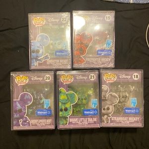 5 Disney Funko pops the whole collection